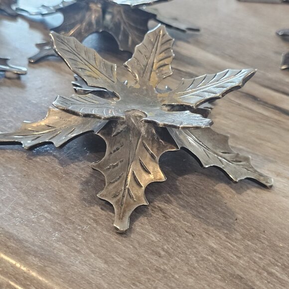 VTG Brass Christmas Candle Holders Holly Poinsetta Handcrafted India Set Of 6 - Picture 11 of 14